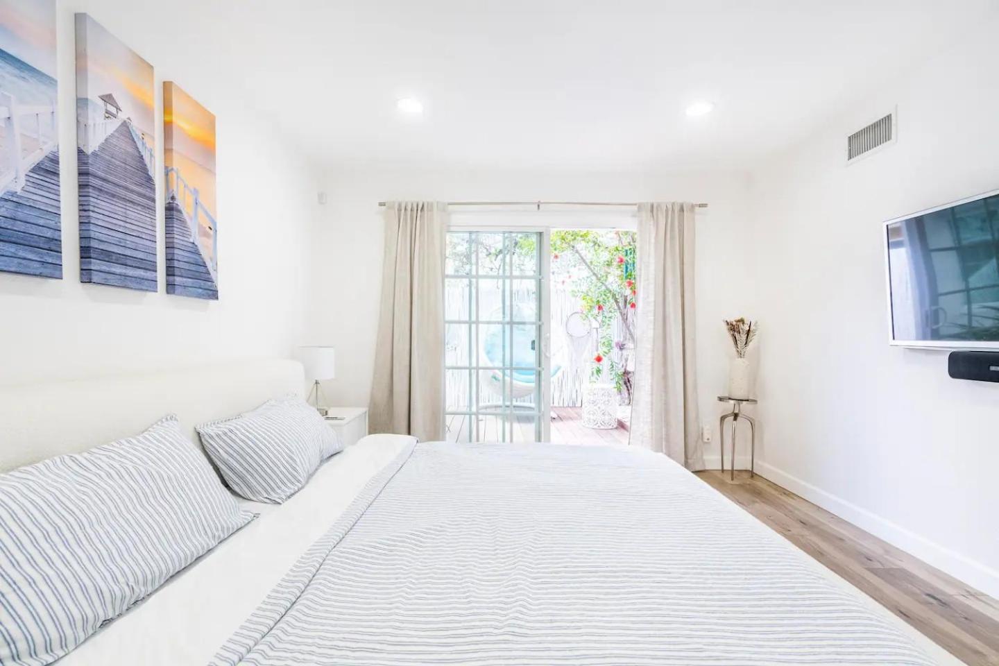New Luxury Entertaining House With Pool Sauna Tesla Charger Pets Ferienhaus Los Angeles